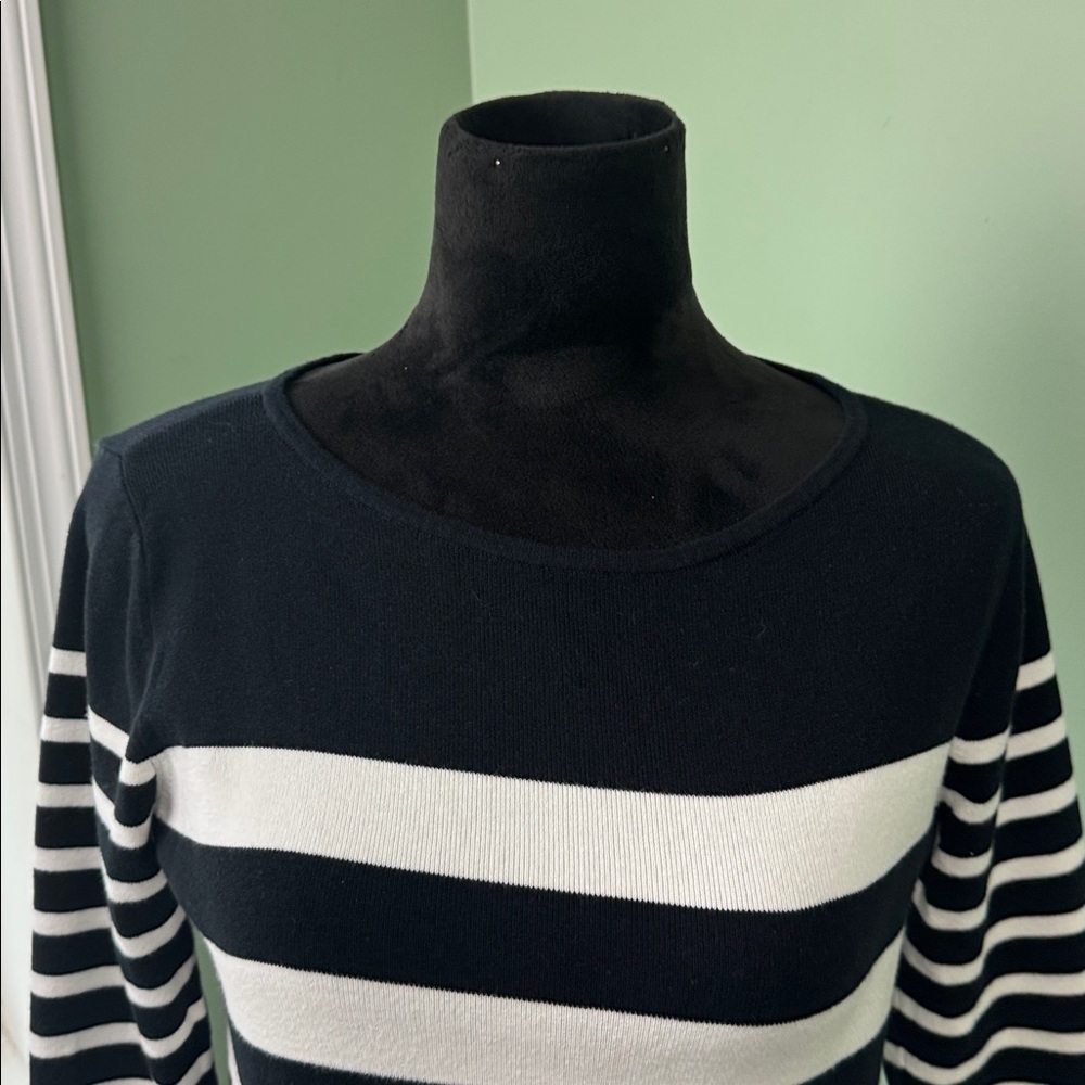 Talbots black and white striped sweater medium - Picture 2 of 6